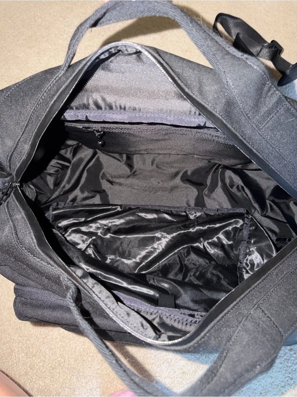lululemon athletica Black Messenger Crossbody Bag